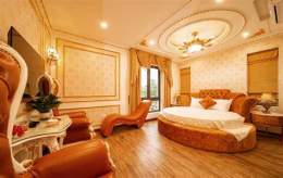 ảnh chụp màn hình khách sạn gà vàng đà nẵng