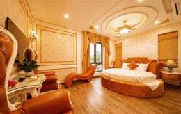 ảnh chụp màn hình khach san gan ga da nang