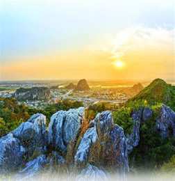 ảnh chụp màn hình lịch ngũ hành gà đá