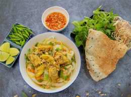 ảnh chụp màn hình nấu mì quảng gà đà nẵng