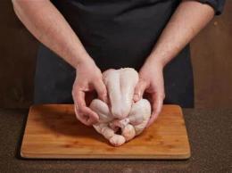 ảnh chụp màn hình thịt gà sống để ngăn đá được bao lâu