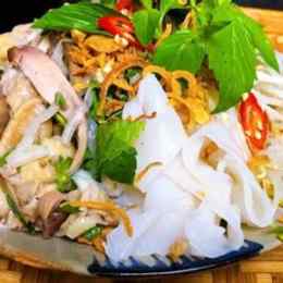 bánh ướt lòng gà gần chợ đà lạt