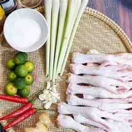 cách luộc chân gà ngon da giòn