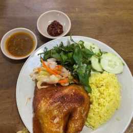 cơm gà ngọc diệp đà nẵng