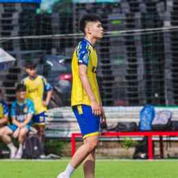 đầu đinh nam gọn gàng