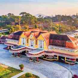 ga đà lạt tiếng anh