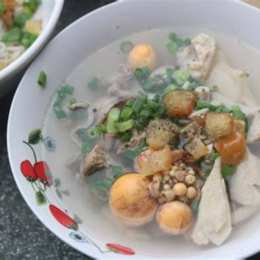 hủ tiếu da gà