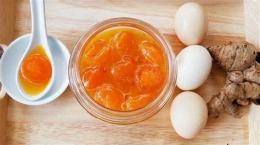 hướng dẫn sử dụng dưỡng da với mật ong và trứng gà