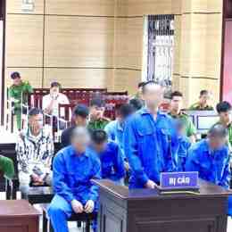 mâu thuẫn đá gà