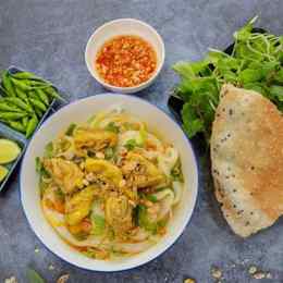 nấu mì quảng gà đà nẵng