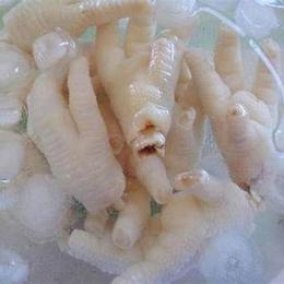 ngâm chân gà trong nước đá bao lâu