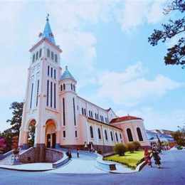nhà thờ con gà đà lạt map