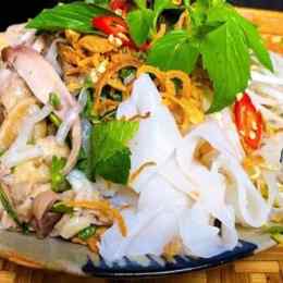 quán bánh ướt lòng gà ngon nhất đà lạt