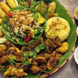 quán gà lên mâm đà nẵng