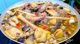 tính năng nổi bật cách làm lẩu gà đá