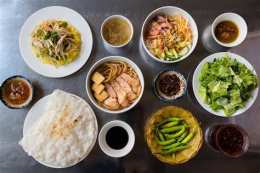 tính năng nổi bật cơm gà-cao lầu cô trinh đà nẵng