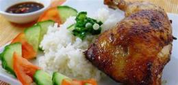 tính năng nổi bật cơm gà da giòn số 8