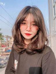 tính năng nổi bật gái xinh đái