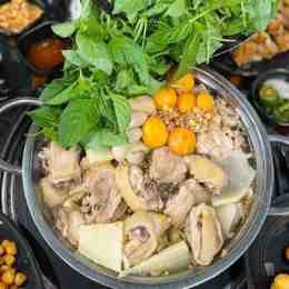 tính năng nổi bật lẩu gà lá é dã chiến gò vấp